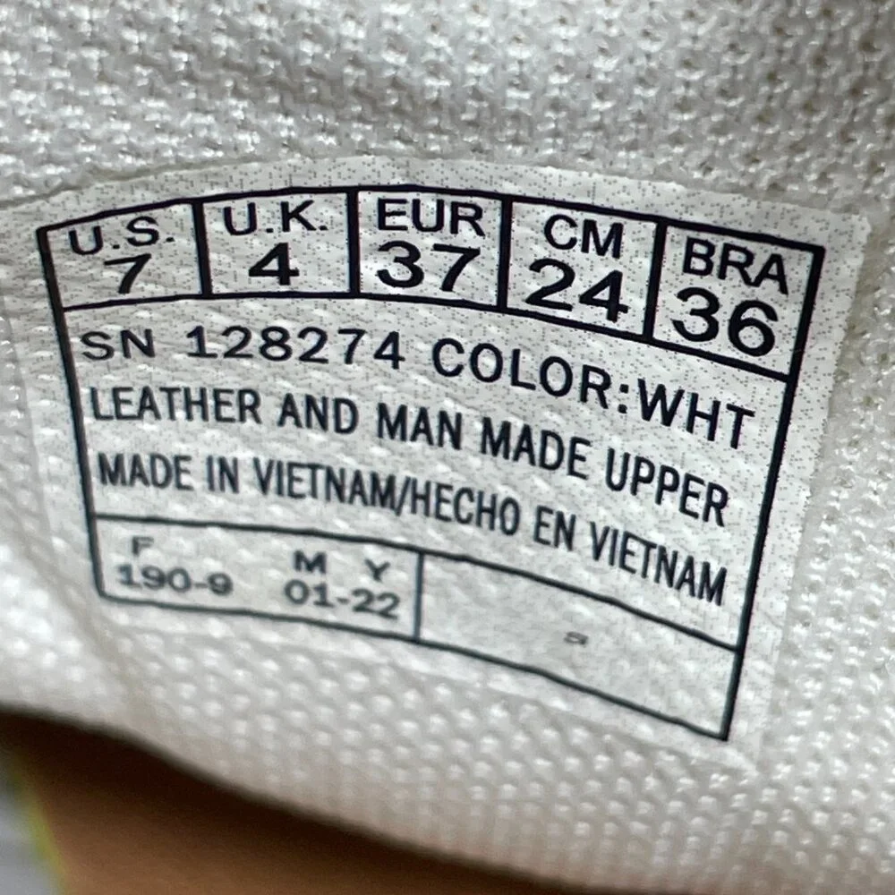 Skechers Go Run Consistent Broad Spectrum Shoes Womens 7 White Leather Sneakers